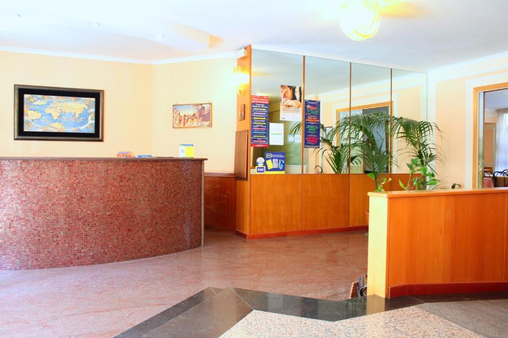 Hotel Cristal Bari Exterior photo